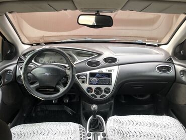 фокстер: Ford Focus: 2004 г., 1.6 л, Механика, Бензин, Хетчбек