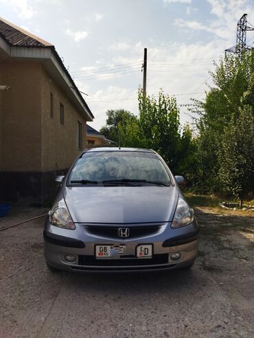 чехол в машину: Honda Jazz: 2004 г., 1.4 л, Механика, Бензин, Хэтчбэк