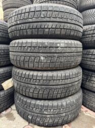 комплект зимней резины: Шиналар 215 / 60 / R 17, Кыш, Колдонулган, Комплект, Жеңил унаалар, Жапония, Bridgestone