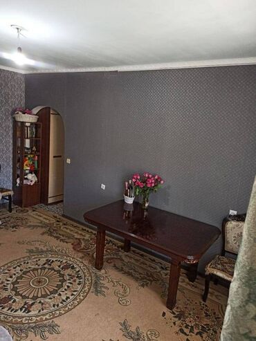 105 серия квартир 3 комнатная в Кыргызстан | Долгосрочная аренда квартир: 1 комната, 36 м², 105 серия, 2 этаж, Центральное отопление