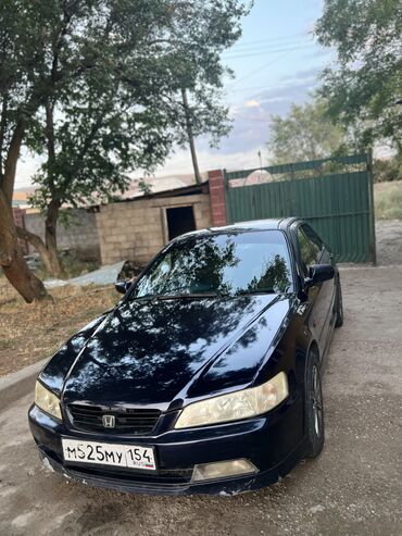 гольф 2 1.6 дизель: Honda Accord: 1999 г., 1.8 л, Автоматтык, Газ, Седан
