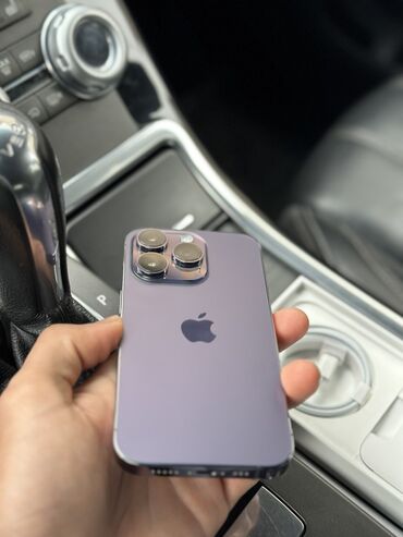 Apple iPhone: IPhone 14 Pro, Б/у, 16 ГБ, Deep Purple, Кабель, Коробка, 89 %