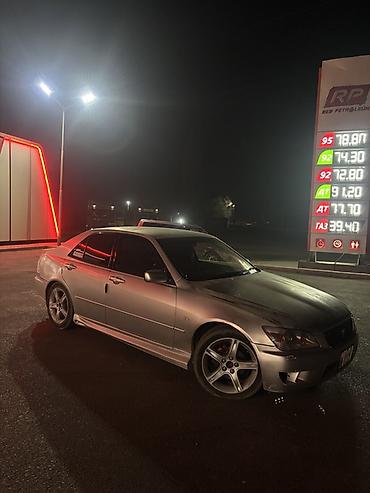 Toyota: Toyota Altezza: 2001 г., 2 л, Типтроник, Бензин, Седан — 2