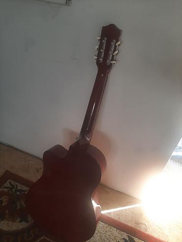 акустические гитары gibson: Классическая акустическая гитара с вырезом (cutaway). - Тип — 2
