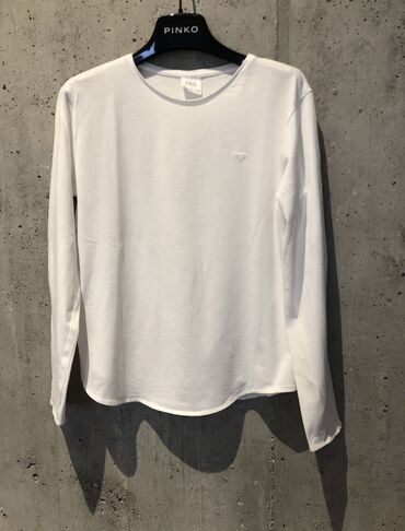 Majice: DVE Nove ZARA MAJICE Velicina 11 - 12 god Tamnije sive boje u odnosu — 6