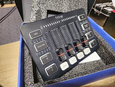 активный микшер: Аудиомикшер Fifine AmpliGame SC3 (Gaming Mixer), цвет черный — 6