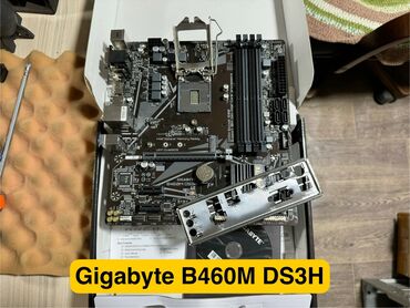 жесткий диск для ноутбука 500 гигабайт: Материнская плата, Gigabyte, LGA1200