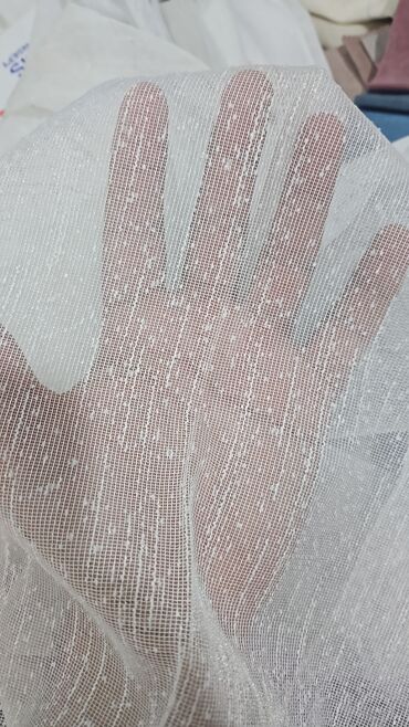 Parçalar: Bu, əsasən pərdələr, tüllər və ya dekorativ parçalar üçün istifadə — 4