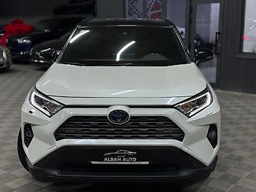 alba: Toyota RAV4: 2021 г., 0.5 л, Автомат, Гибрид, Внедорожник — 2