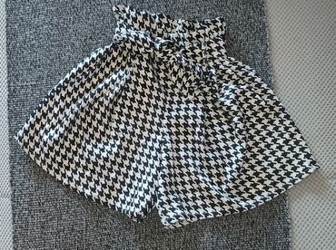 kargo pantalone zenske bershka: XS (EU 34), bоја - Šareno, Karirani