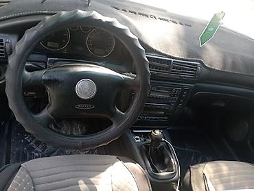 Volkswagen Passat: 2003 г., 2 л, Механика, Бензин, Седан — 6