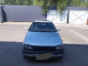 Продажа авто: Volkswagen Golf: 1994 г., 1.6 л, Механика, Бензин, Хэтчбэк — 1