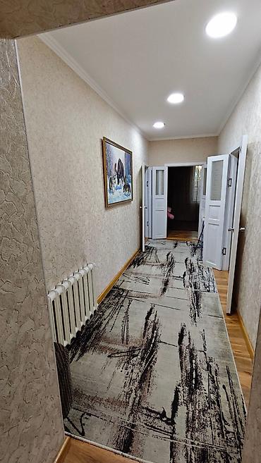 Продажа коттеджей и домов: Продаю дом, расположен в лебединовке улица северная дом 181, участок — 9