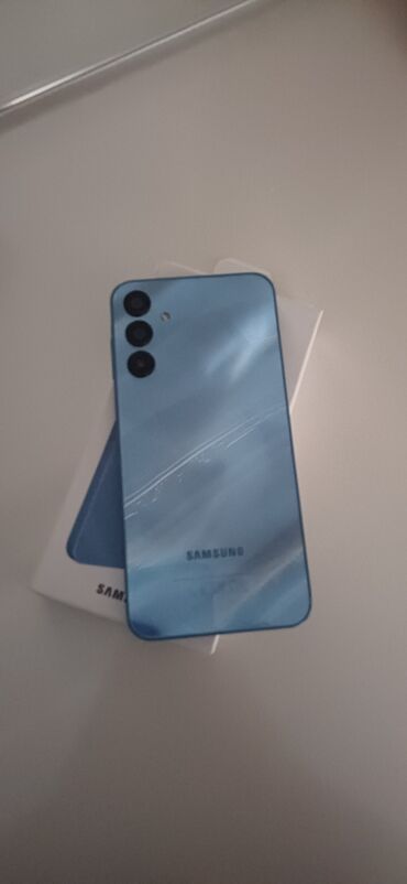 телефон самсунг флай: Samsung Galaxy A15, 128 ГБ, цвет - Голубой, Отпечаток пальца, Две SIM карты, Face ID