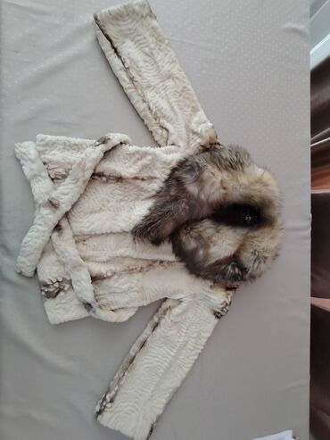 Kürklər: İtalyan brendi Manzari-nin qısaldılmış mink (norka) kürkü. Vəziyyəti — 5