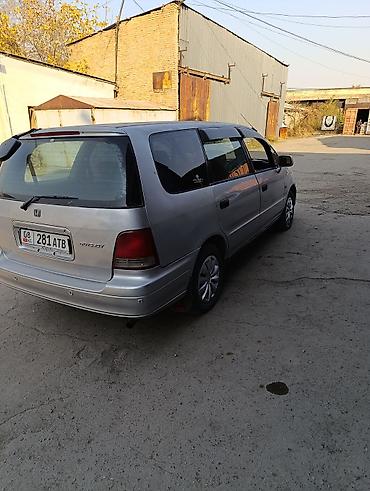 авто кж: Honda Shuttle: 1998 г., Автомат, Бензин, Минивэн — 5