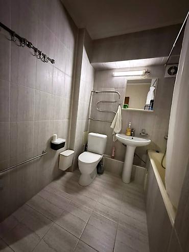 пишпек сдаю квартира: 3 комнаты, 63 м², 5 этаж — 6