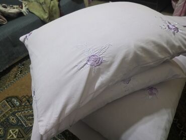 Yorğanlar, adyallar: Zərif naxışlı yastıq dəsti - Material: yumşaq, nəfəsalan parça — 3