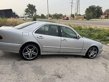 Продажа авто: Mercedes-Benz E-Class: 1999 г., 2.2 л, Автомат, Дизель, Седан — 3