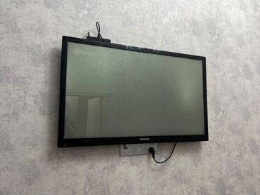 notebook çantaları bakı: Tv ideal veziyyetde smart deyil qiymet 180 manat