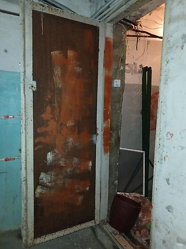 qapi pencere: Metal qapı satılır. - Material: qalın metal lövhə, möhkəm dəmir — 2