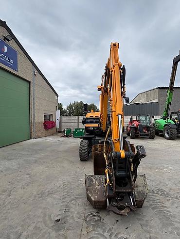 Услуги экскаватора: Экскаватор | Траншеи — 6