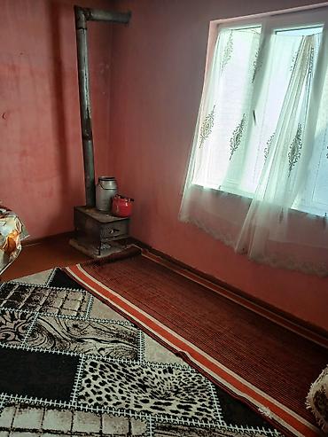 bir otaql: Həyətyanı sahəsi və kiçik yaşayış evi - Daş hasarla əhatələnmiş — 7