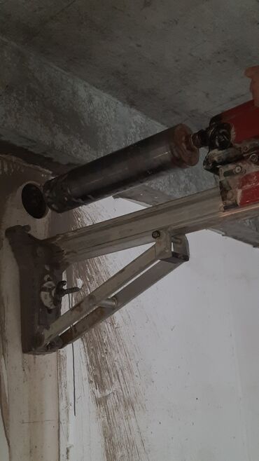 Beton işləri: Beton panel qubik kerpic deşmek ve kesmek sökmek işlerini görilmesi — 8