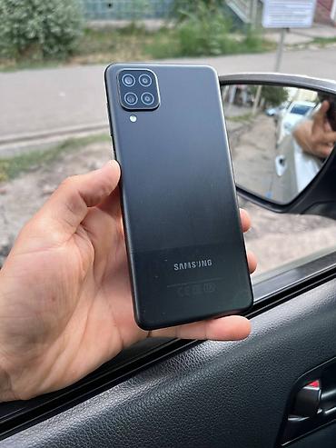 Samsung Galaxy A12, Б/у, 64 ГБ, цвет - Черный, 2 SIM