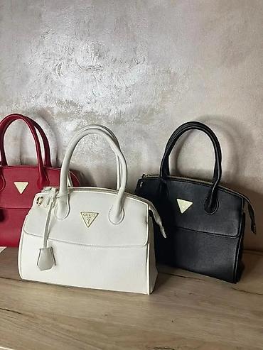 Putni koferi i torbe: GUESS ženska torba + novčanik – set - Elegantan set sastavljen od — 19