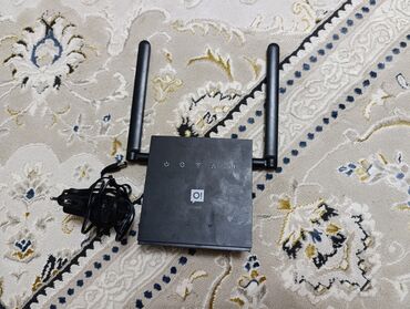 wifi роултер: Роутер О! в отличном состоянии!!