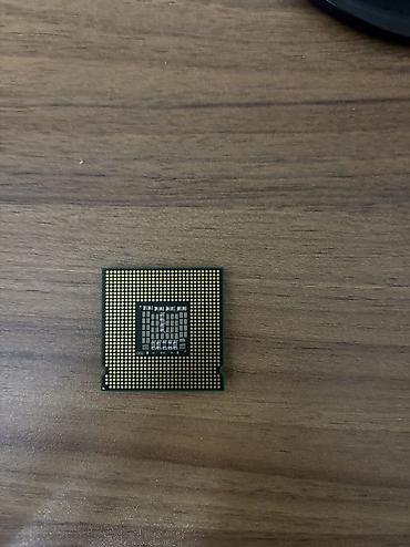 prosessor satilir: Prosessor Intel Pentium D 930, 2-3 GHz, 2 nüvə, İşlənmiş — 1