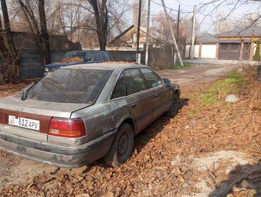 Mazda: Mazda 626: 1987 г., 2.2 л, Механика, Бензин, Хэтчбэк