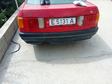 мерседес бенз а: Audi 80: 1989 г., 1.8 л, Механика, Бензин, Седан