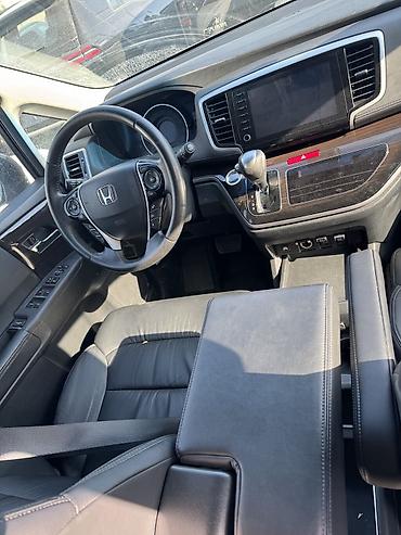 Honda: Honda Odyssey: 2021 г., 2 л, Вариатор, Гибрид, Минивэн — 11