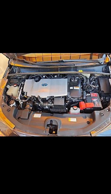 hilux surf 130: Toyota Prius: 2016 г., 1.8 л, Автомат, Гибрид, Хэтчбэк — 4