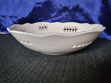 Činije: Cinija fena porcelan Nemacka iz 70ih. Cinija je perfektna,nigde — 7