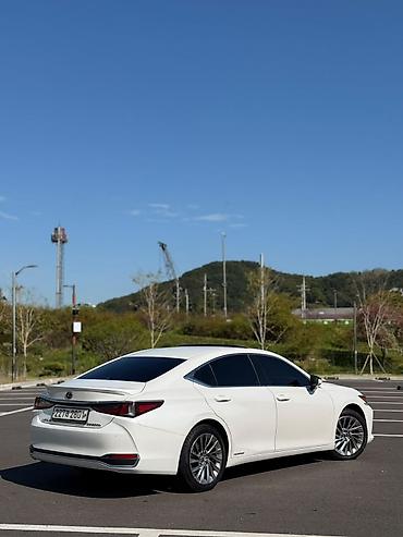 lexus lx470: Lexus ES: 2022 г., Гибрид, Седан — 3