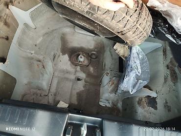 Honda: Honda Civic: 2002 г., 1.5 л, Вариатор, Бензин, Хэтчбэк — 11