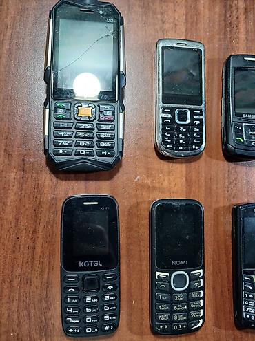 philips xenium 9@9u: Hamısı Biryerdə satılır. Zapças kimi verirəm. içində işləyənidə var — 2