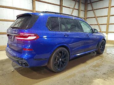 inter: BMW X7: 2023 г., 4.4 л, Автомат, Бензин — 5