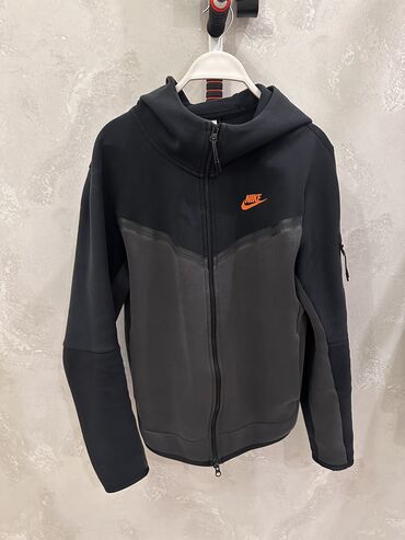 костюмы адидас мужские: Мужской спортивный костюм, S (EU 36), Nike, Б/у, цвет - Черный, Самовывоз