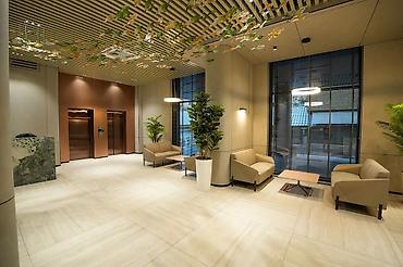ско: Сдаю Офисный кабинет: 58 м², В бизнес центре, С ремонтом, Первая линия — 3