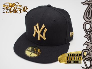 одежда для мма: Бейсболка New york fitted cap с золотой вышивкой Только для ценителя