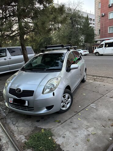 таяота яарис: Toyota Vitz: 2005 г., 1.3 л, Вариатор, Бензин