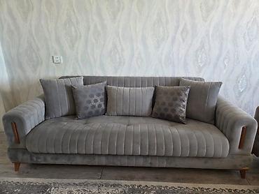Divan 330azn. Olcu 2. 20m. Acilir bazalidir. Unvan Xirdalan Nigaz lalafo.az -da Divan 330azn. Olcu 2. 20m. Acilir bazalidir. Unvan Xirdalan Nigaz