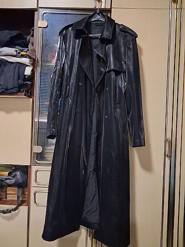 steampunk naocare: Dugi crni kožni mantil (trench) klasičnog kroja. - Materijal: glatka — 1