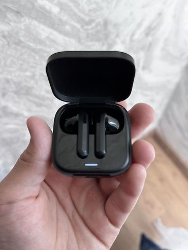 redmi airdots: Беспроводные наушники Redmi (TWS) в компактном зарядном кейсе. - — 2