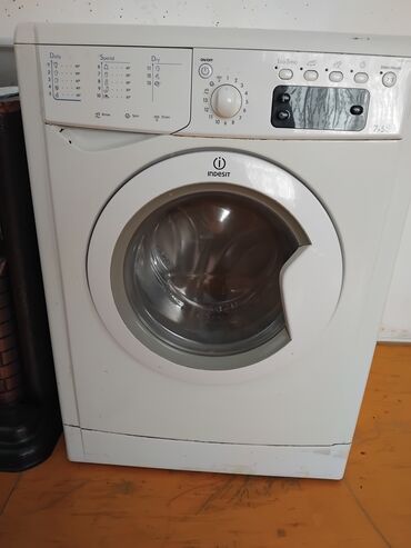 indesit paltaryuyan 7 kq: Paltaryuyan maşın Indesit, 7 kq, İşlənmiş, Avtomat, Qurutma var, Ünvandan götürmə