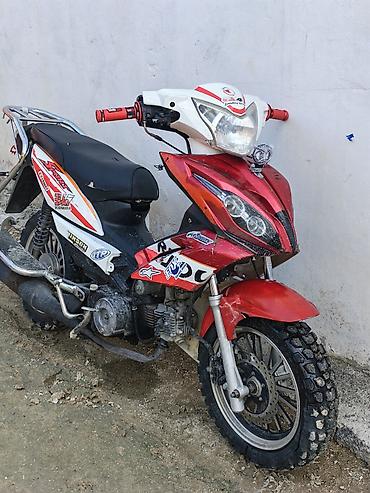 2 tekerli scooter: Skuter/Səfər mopedi – off-road təkərlərli - Korpus: qırmızı-ağ rəng — 2